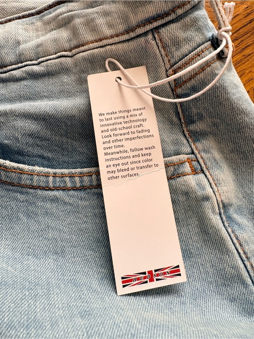 NWT Hudson Jolene Wide Leg Kate Wash Jeans Raw Hem Distressed Size 30/32 - Picture 12 of 14